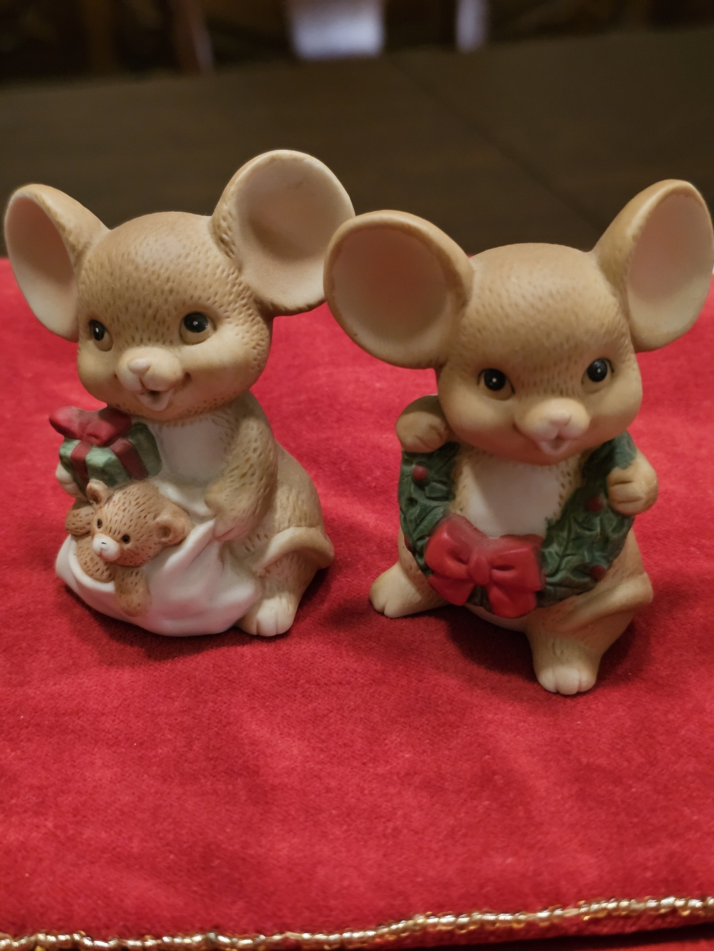 Vintage HOMCO Christmas Mice